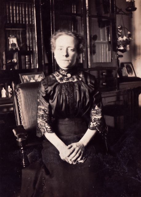 Jessy Langmans had een praktijk voor mensen die last hadden van geluksfobie. Geen klandizie.